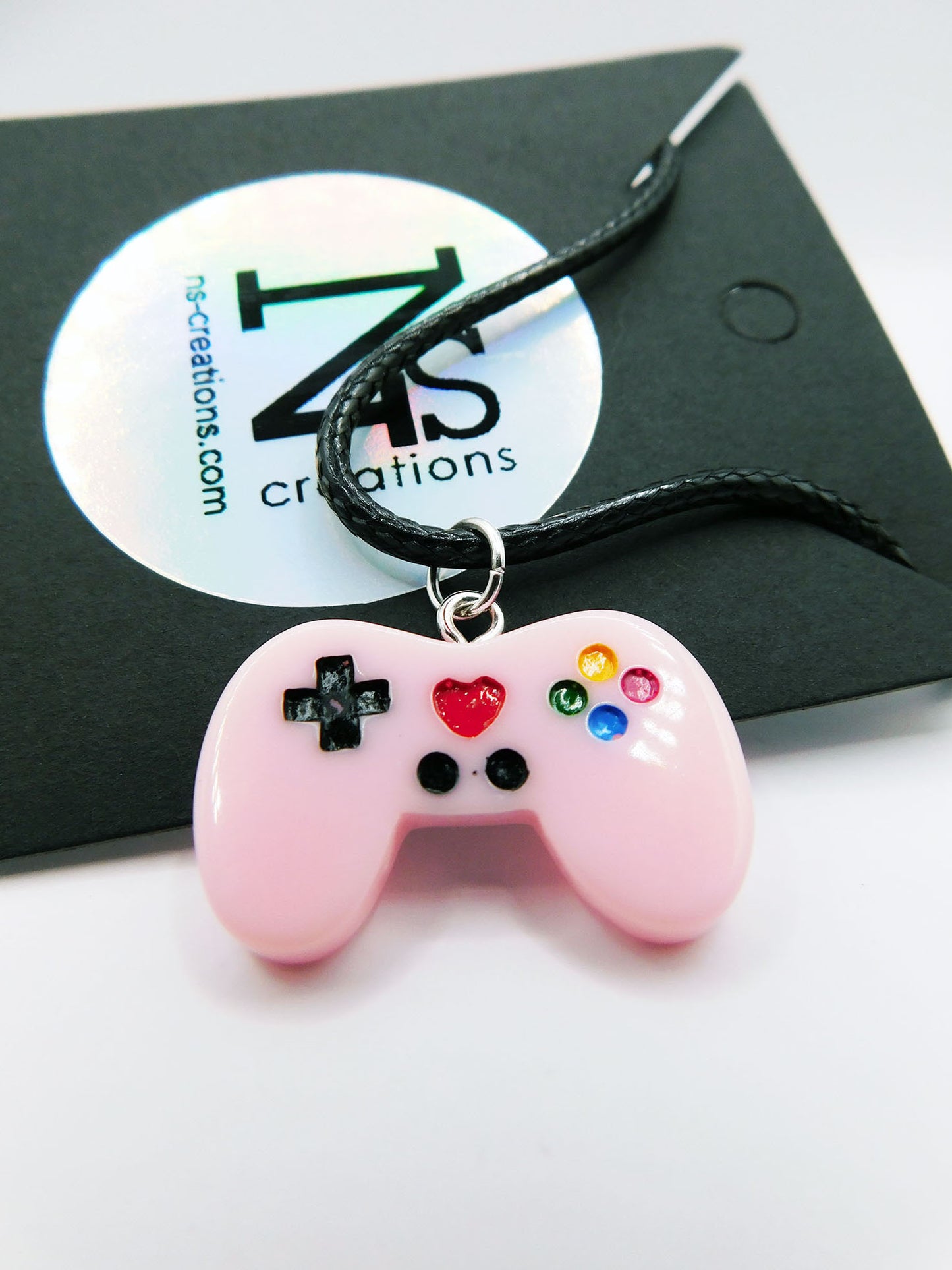 Pendentif manette de jeu vidéo