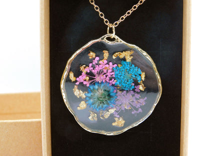Round Flower Necklace - Light Gold
