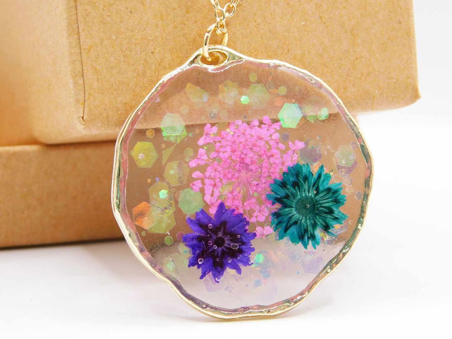 Round Flower Necklace - Light Gold